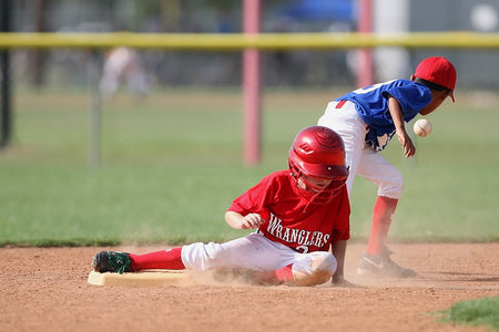 Baseball and Softball Safety Tips For Parents