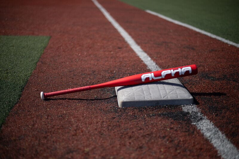 2025 Easton Alpha 1-Piece Balanced USSSA Slowpitch Softball Bat: ESU5AL1B Bats Easton 
