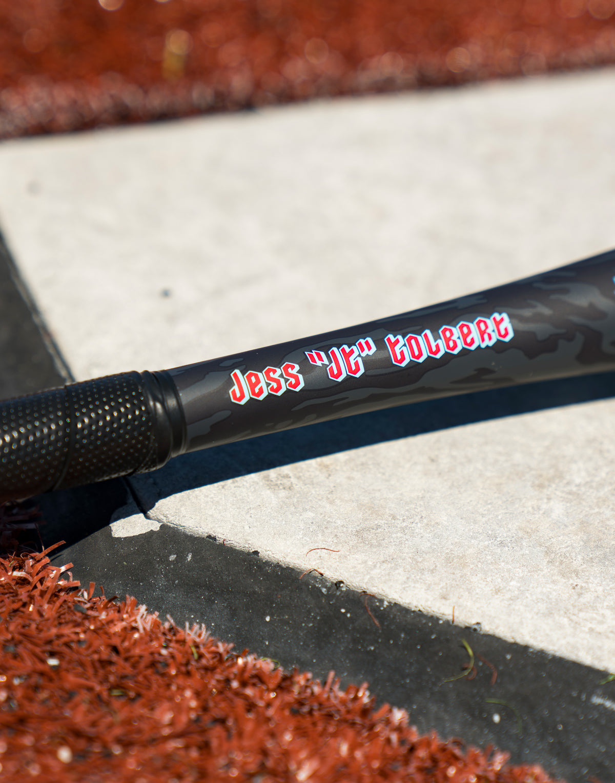 2027 Victus Obsession Jess "JT" Tolbert USSSA 1-Piece End-Loaded Slowpitch Bat: VSPR1YUJT Bats Victus 