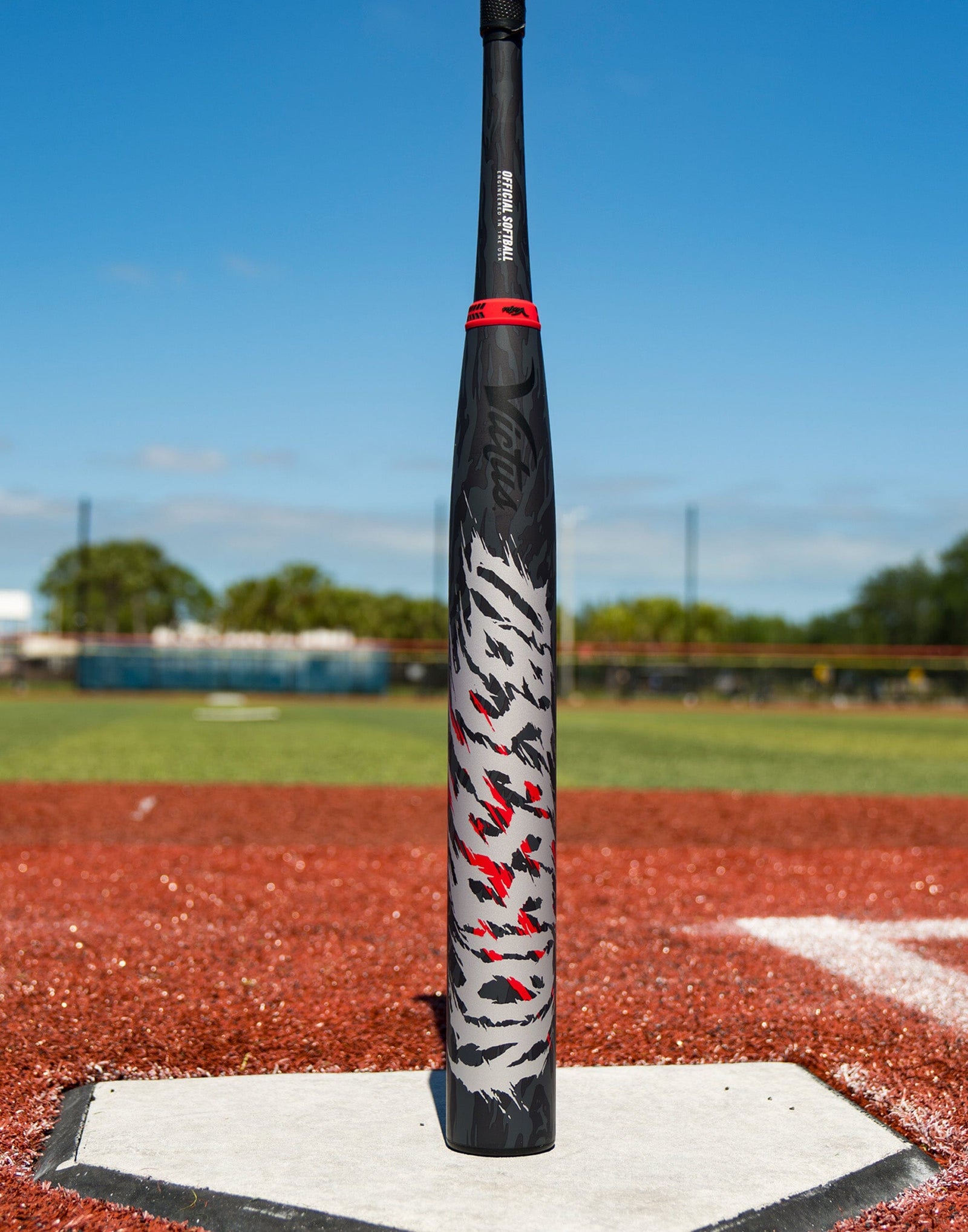 2027 Victus Obsession Steele Lewis USSSA Slowpitch 2-Piece End-Load: VSPR2YUSTL Bats Victus 