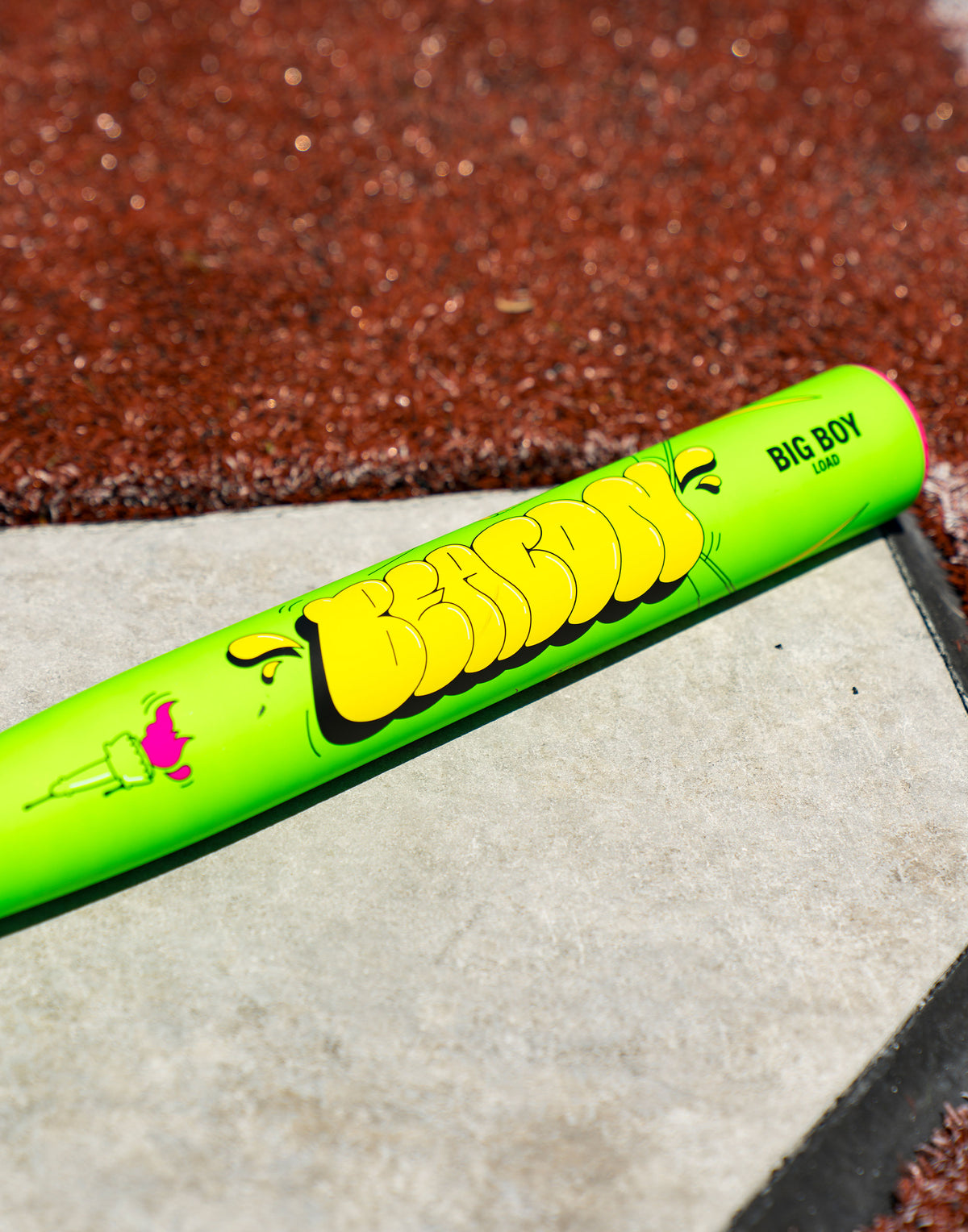 2027 Victus Beacon USSSA Neon Green 1-Piece End-Loaded Slowpitch Bat: VSPBNG1BUTC
