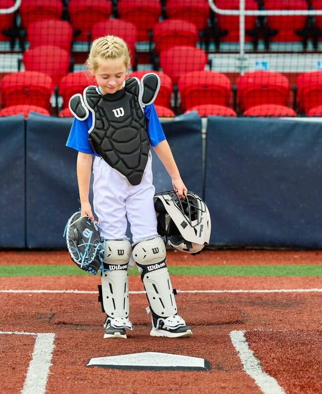 Wilson EZ Gear 2.0 Youth Baseball Catcher’s Set Size L/XL: WB572020 Equipment Wilson Sporting Goods 