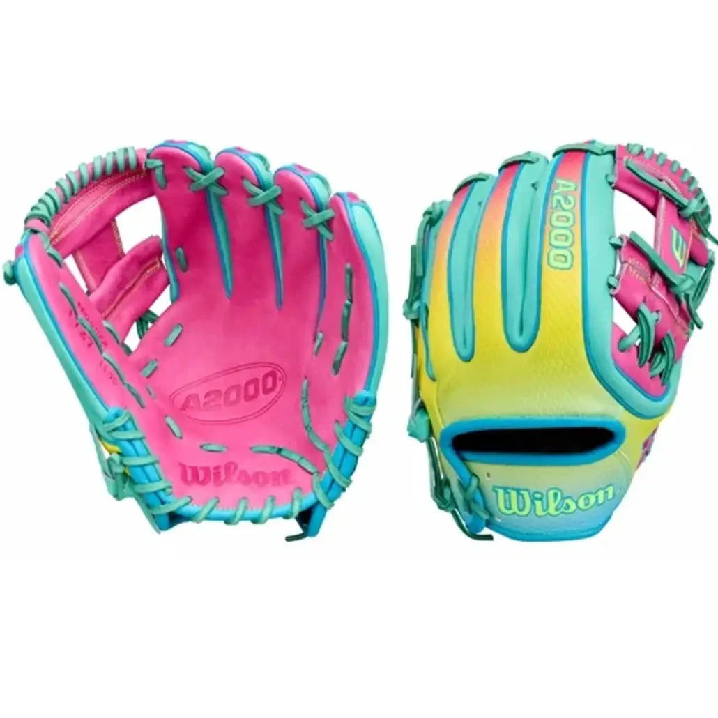 2027 Wilson A2000® 1727SS 11.75” Baseball Glove: WBG0009501RT1175 Equipment Wilson Sporting Goods 