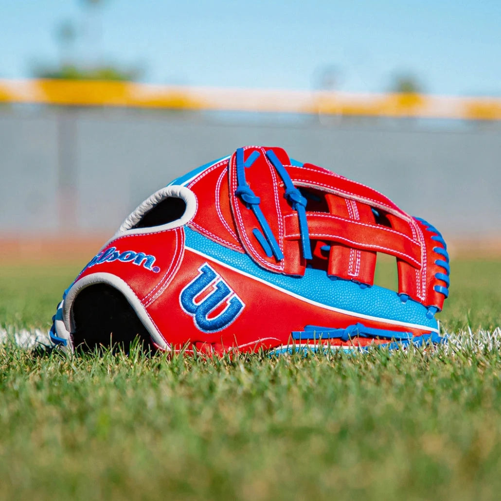 2027 Wilson Pete Crow-Armstrong A2000® PCA4 GM 12.5” Outfield Baseball: WBG0009701RT125 Equipment Wilson Sporting Goods Wear on Left 