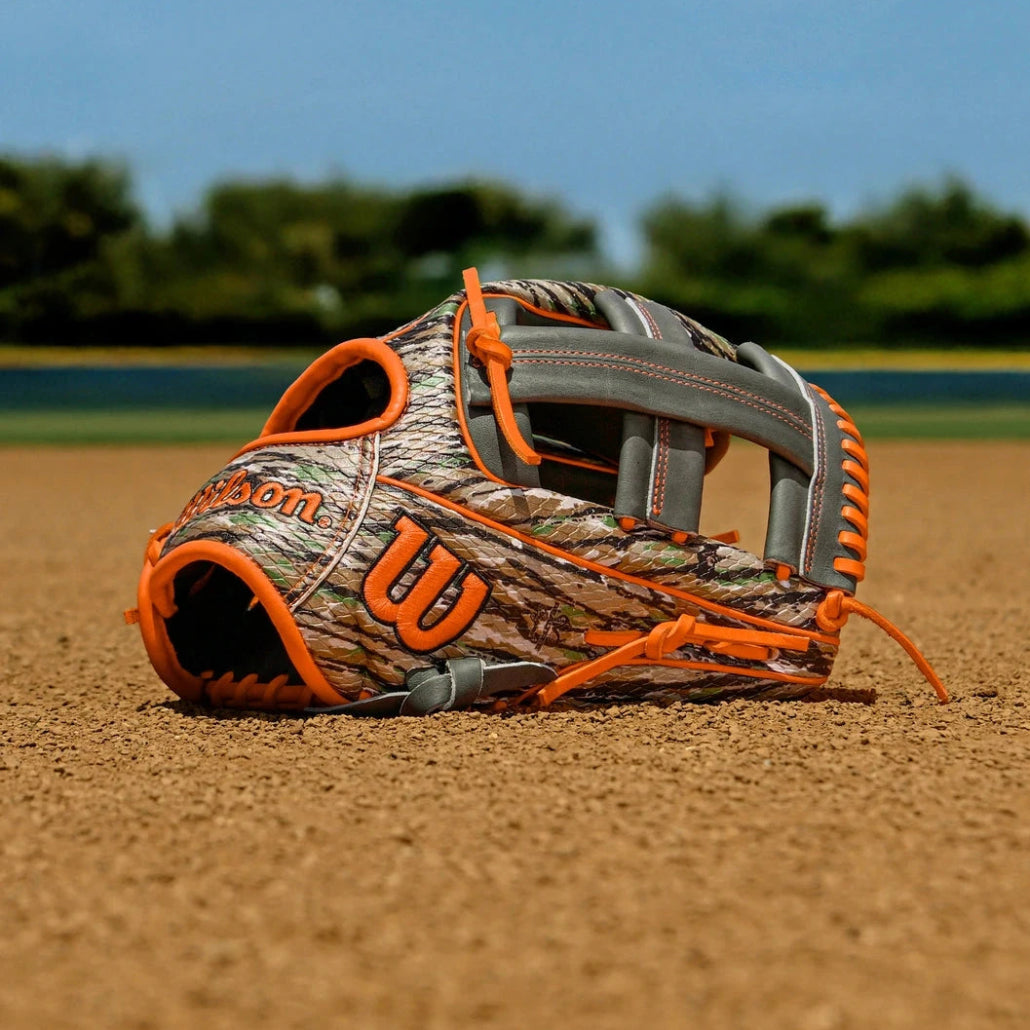 2025 Wilson Winter Gunnar Henderson A2000® GH2 GM 11.75” Infield Baseball Glove: WBW1034511175 Equipment Wilson Sporting Goods 