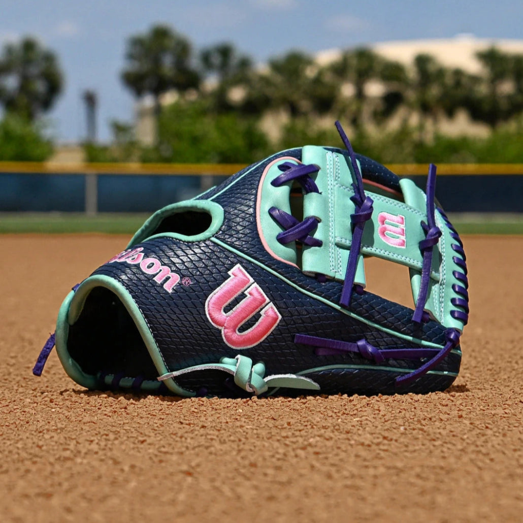 2025 Wilson Fall A2K® 1786SS 11.5” :WBW103470115 Equipment Wilson Sporting Goods 