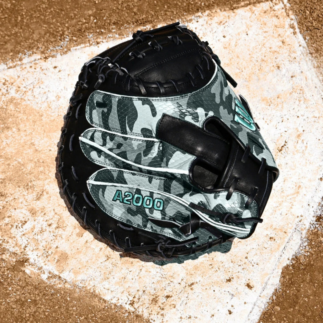2025 Wllson Fall Austin Wells A2000® AW28 GM 34” Baseball Catcher’s Mitt: WBW10349434 Equipment Wilson Sporting Goods 