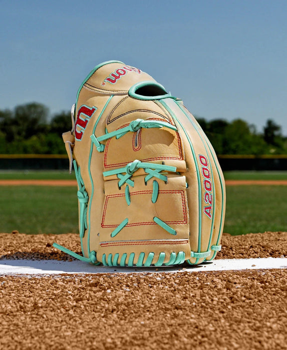 2025 Wilson Fall A2000® B12 12”: WBW10349812 Equipment Wilson Sporting Goods 