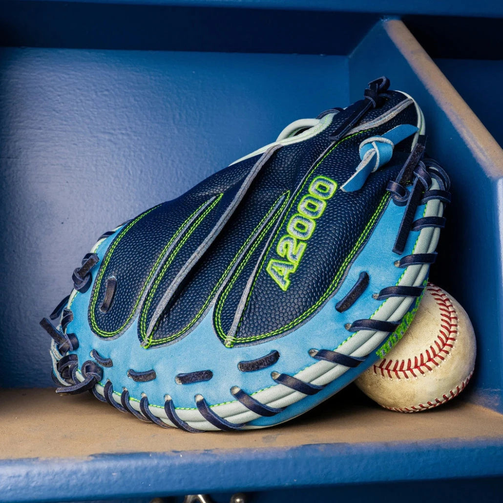 2026 Wilson Spring A2000® CM33SS 33” Baseball Catcher’s Mitt: WBW10460433